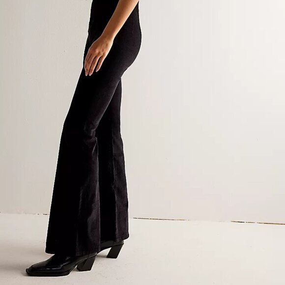 NEW FREE PEOPLE We The Free Cordovan Jayde Cord Flare Jumpsuit black - Picture 5 of 10